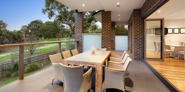 Outdoor Dining - Oakleigh East Residential Builders